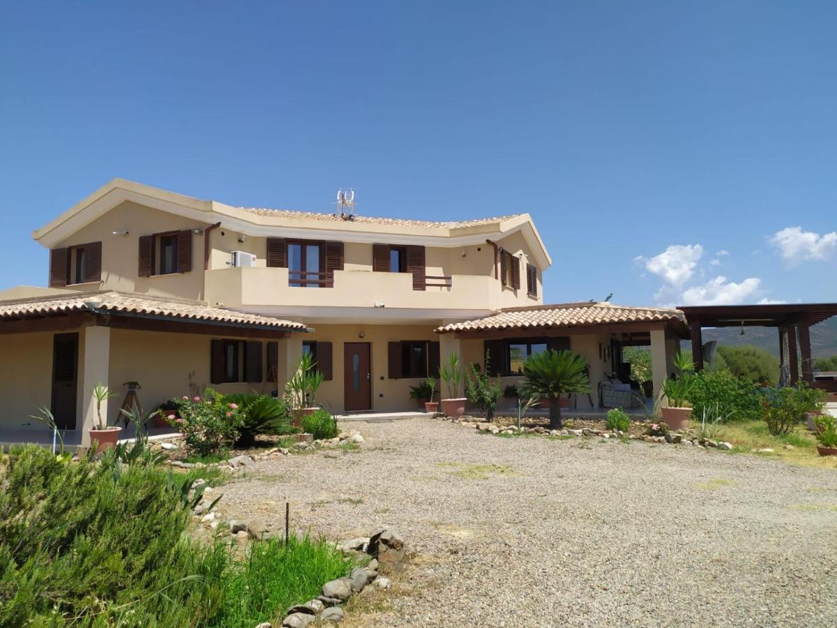Villa Maria Maracalagonis Ngoại thất bức ảnh